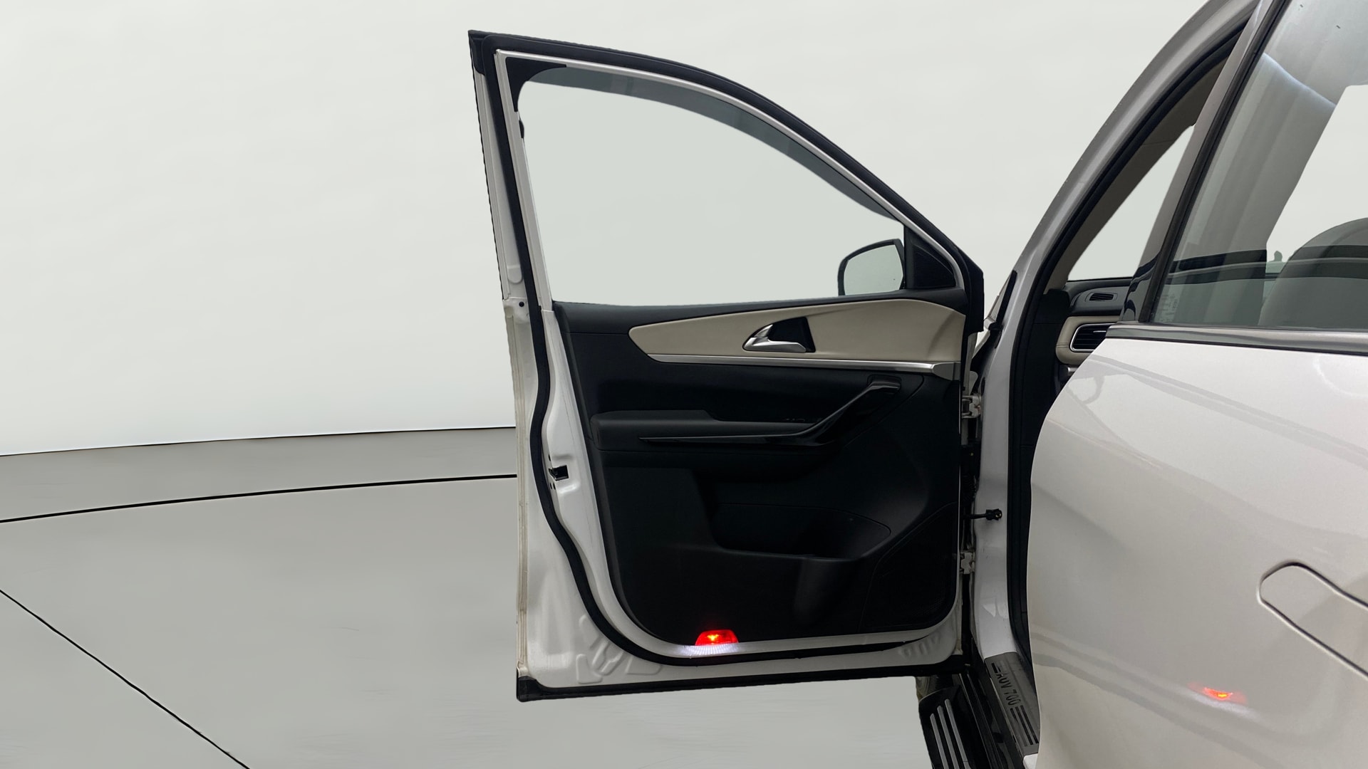 Used 2023 Mahindra XUV700 Used 2023 Mahindra XUV700