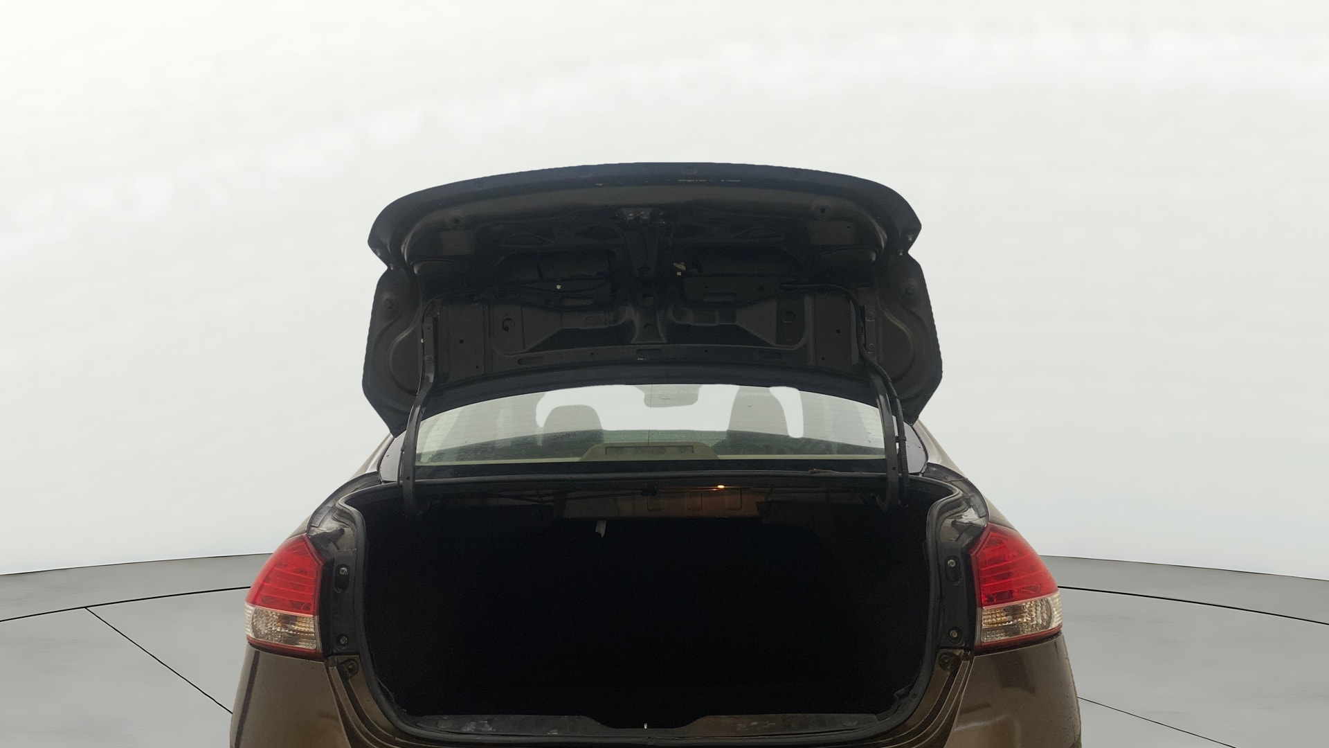 View 2017 Maruti Suzuki 1000 Base Variant Image 16 Used 2017 Maruti Suzuki 1000 Base Variant Image 16