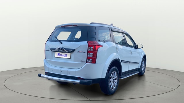 View Mahindra XUV500 Image 46 Used Mahindra XUV500 Image 46