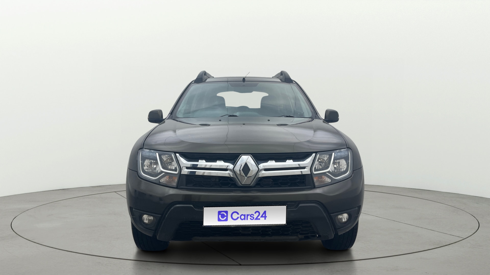 View 2016 Renault Duster Diesel 110PS RXZ AMT Image 1 Used 2016 Renault Duster Diesel 110PS RXZ AMT Image 1