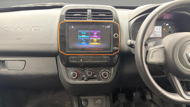 View Renault Kwid Image 17 Used Renault Kwid Image 17