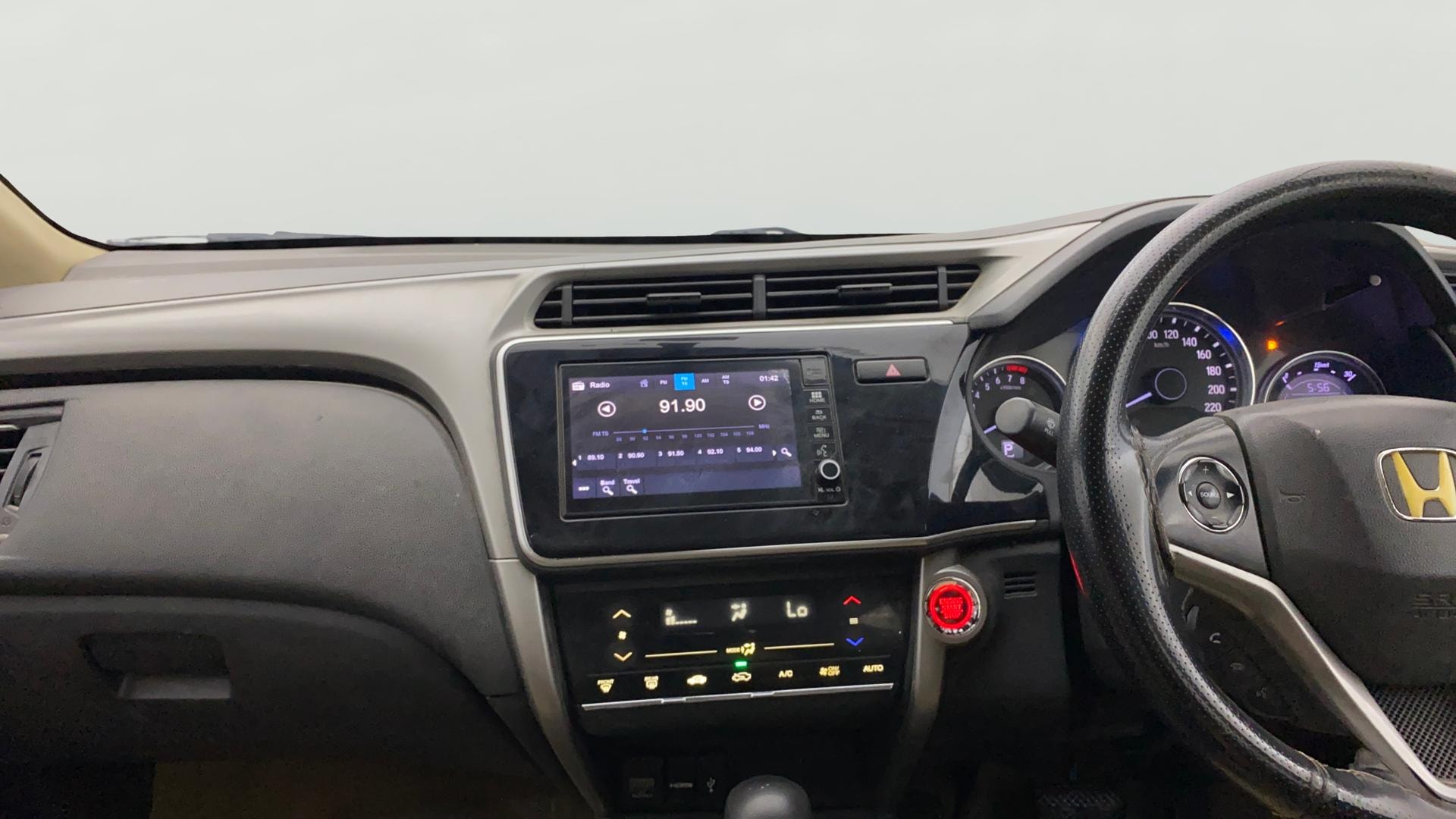 View 2019 Honda City ZX MT Diesel Anniversary Edition Image 32 Used 2019 Honda City ZX MT Diesel Anniversary Edition Image 32