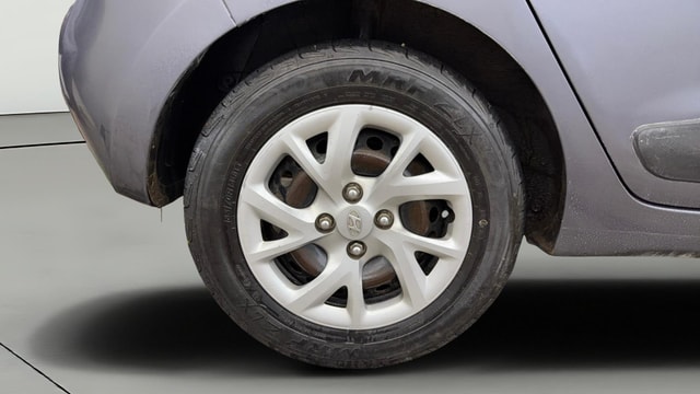 View Hyundai Grand i10 Image 23 Used Hyundai Grand i10 Image 23