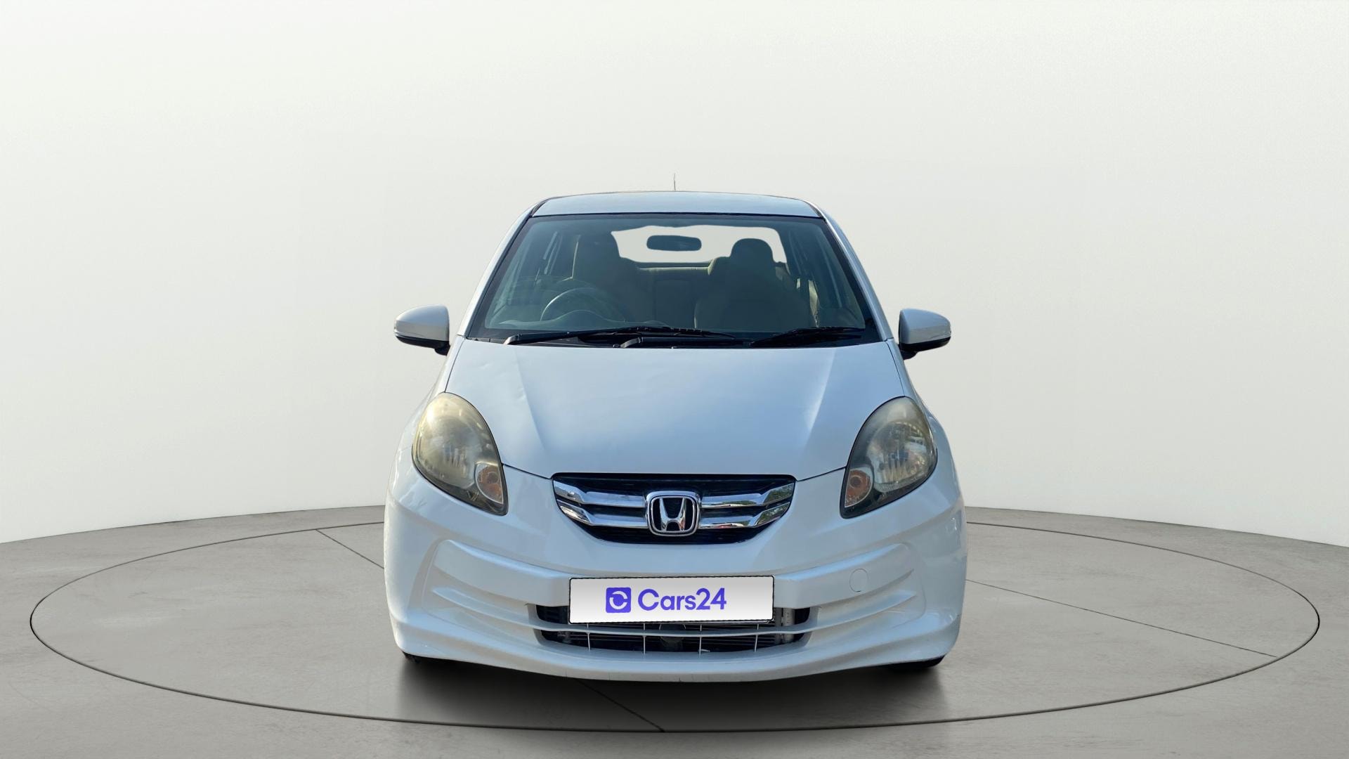 View 2015 Honda Amaze E MT Petrol BS IV Image 1 Used 2015 Honda Amaze E MT Petrol BS IV Image 1