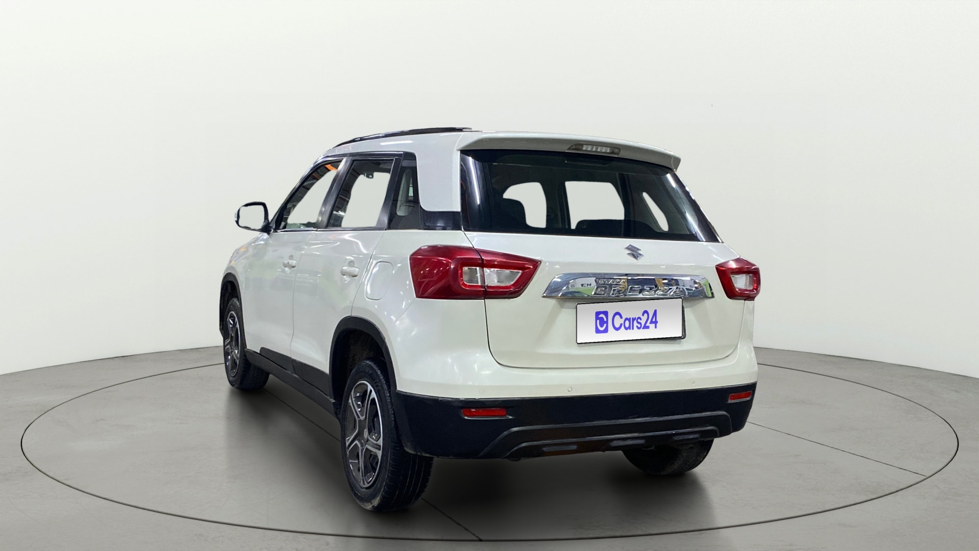 View 2020 Maruti Suzuki 1000 Base Variant Image 2 Used 2020 Maruti Suzuki 1000 Base Variant Image 2
