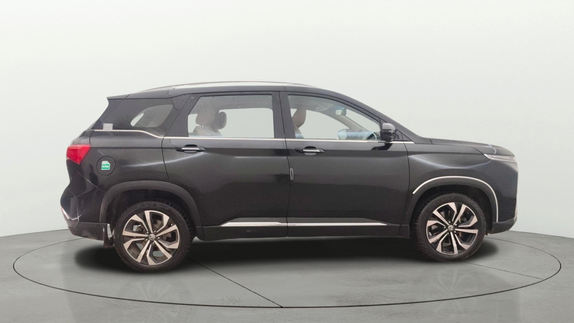 View 2023 MG Hector Plus Sharp Pro 6 Seater Petrol Image 29 Used 2023 MG Hector Plus Sharp Pro 6 Seater Petrol Image 29