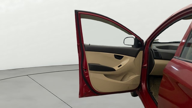 View Hyundai EON Image 40 Used Hyundai EON Image 40