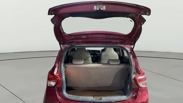 View Hyundai Grand i10 Image 37 Used Hyundai Grand i10 Image 37