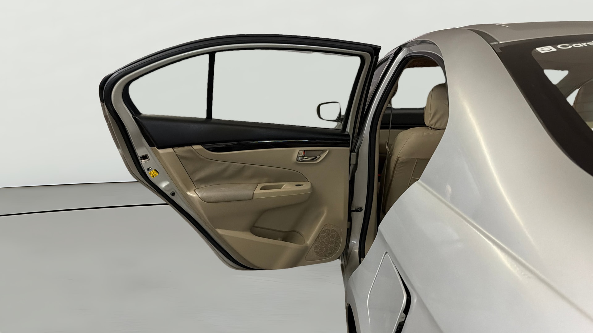 View 2015 Maruti Suzuki 1000 Base Variant Image 14 Used 2015 Maruti Suzuki 1000 Base Variant Image 14