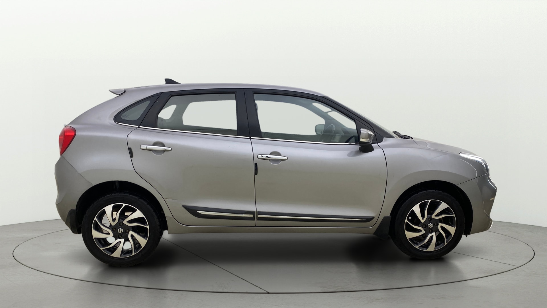 View 2021 Maruti Suzuki 1000 Base Variant Image 8 Used 2021 Maruti Suzuki 1000 Base Variant Image 8