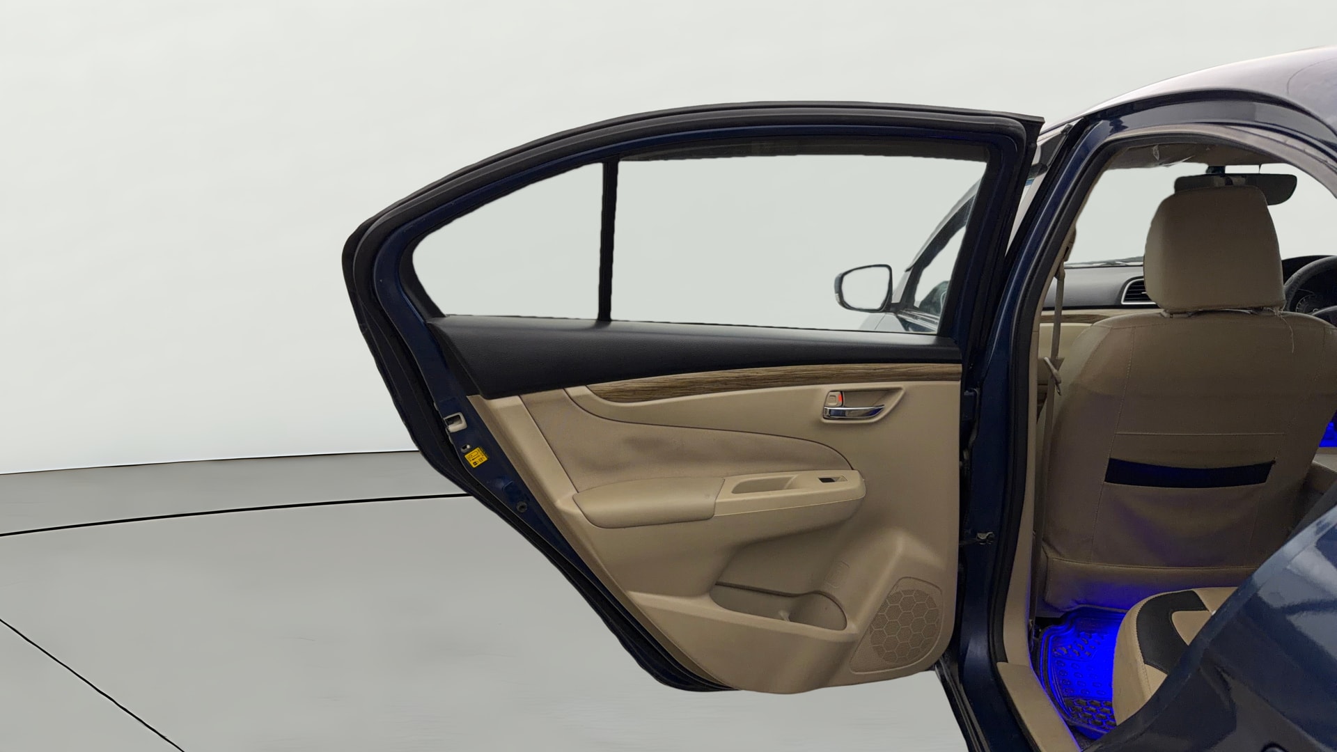 View 2019 Maruti Suzuki 1000 Base Variant Image 23 Used 2019 Maruti Suzuki 1000 Base Variant Image 23