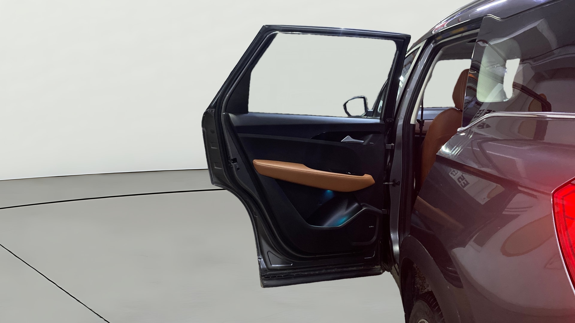 View 2022 MG Hector Plus Sharp CVT Petrol Image 16 Used 2022 MG Hector Plus Sharp CVT Petrol Image 16