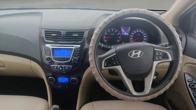 View Hyundai Fluidic Verna Image 12 Used Hyundai Fluidic Verna Image 12