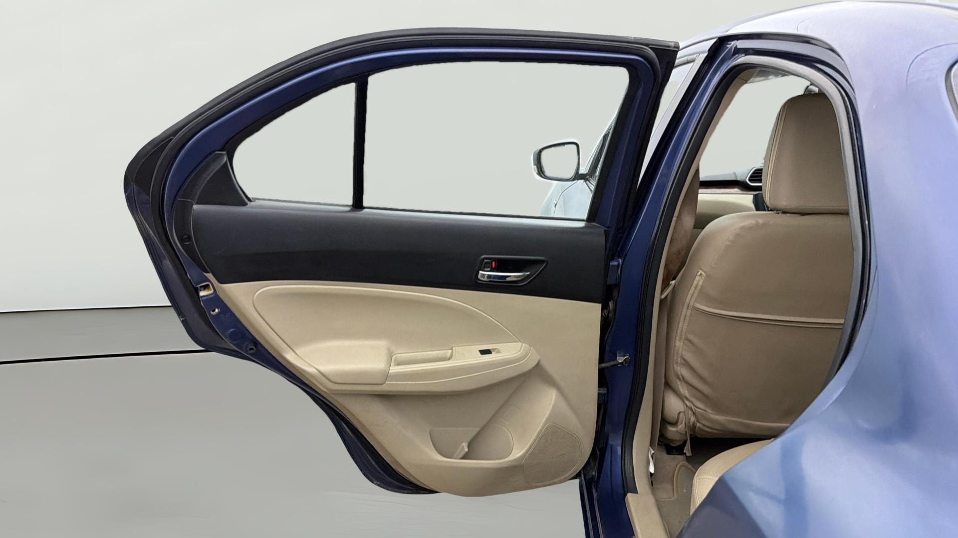 View 2018 Maruti Suzuki 1000 Base Variant Image 22 Used 2018 Maruti Suzuki 1000 Base Variant Image 22