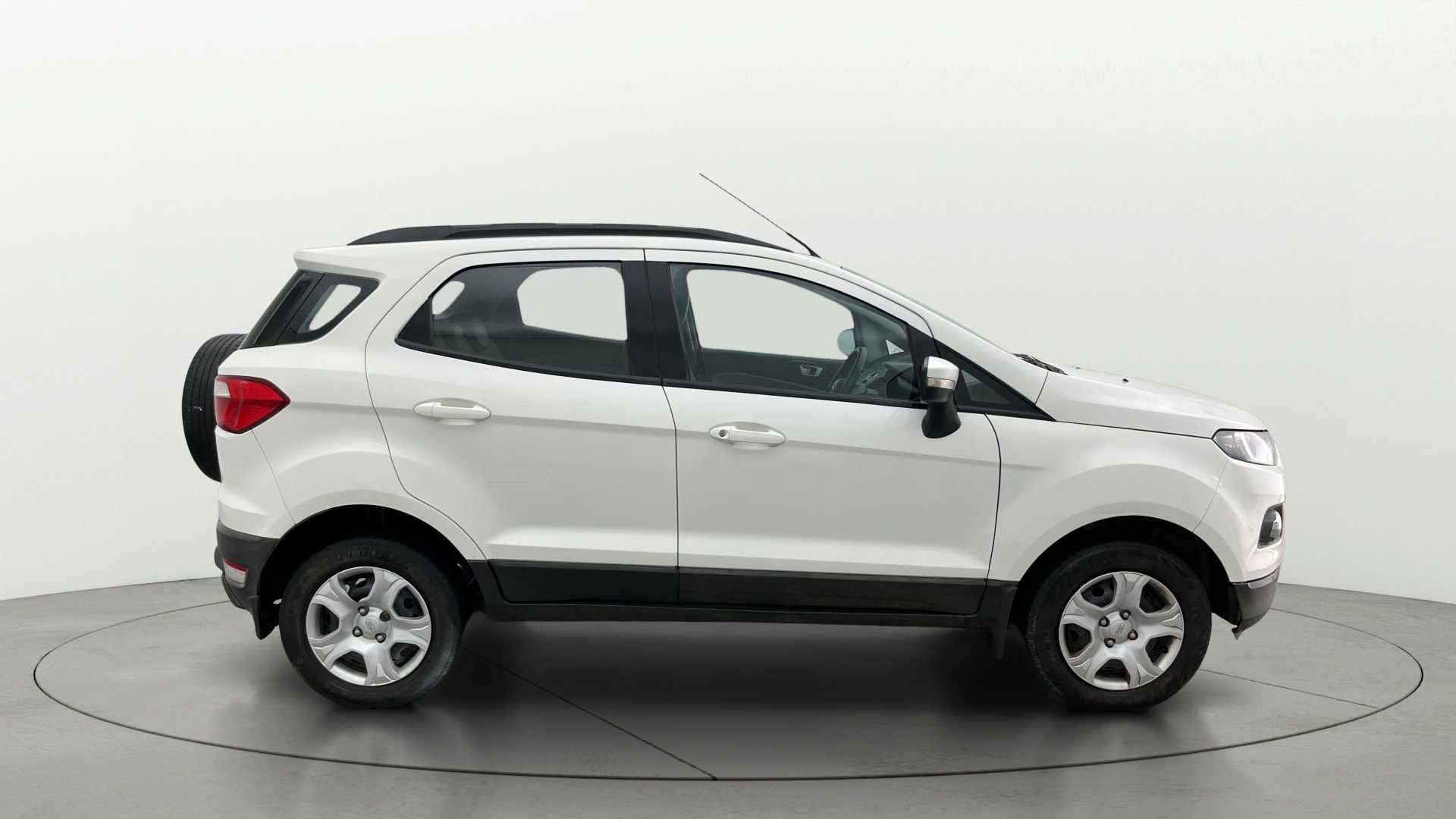 View 2017 Ford EcoSport 1.5 TDCi Diesel Ambiente BS IV Image 8 Used 2017 Ford EcoSport 1.5 TDCi Diesel Ambiente BS IV Image 8