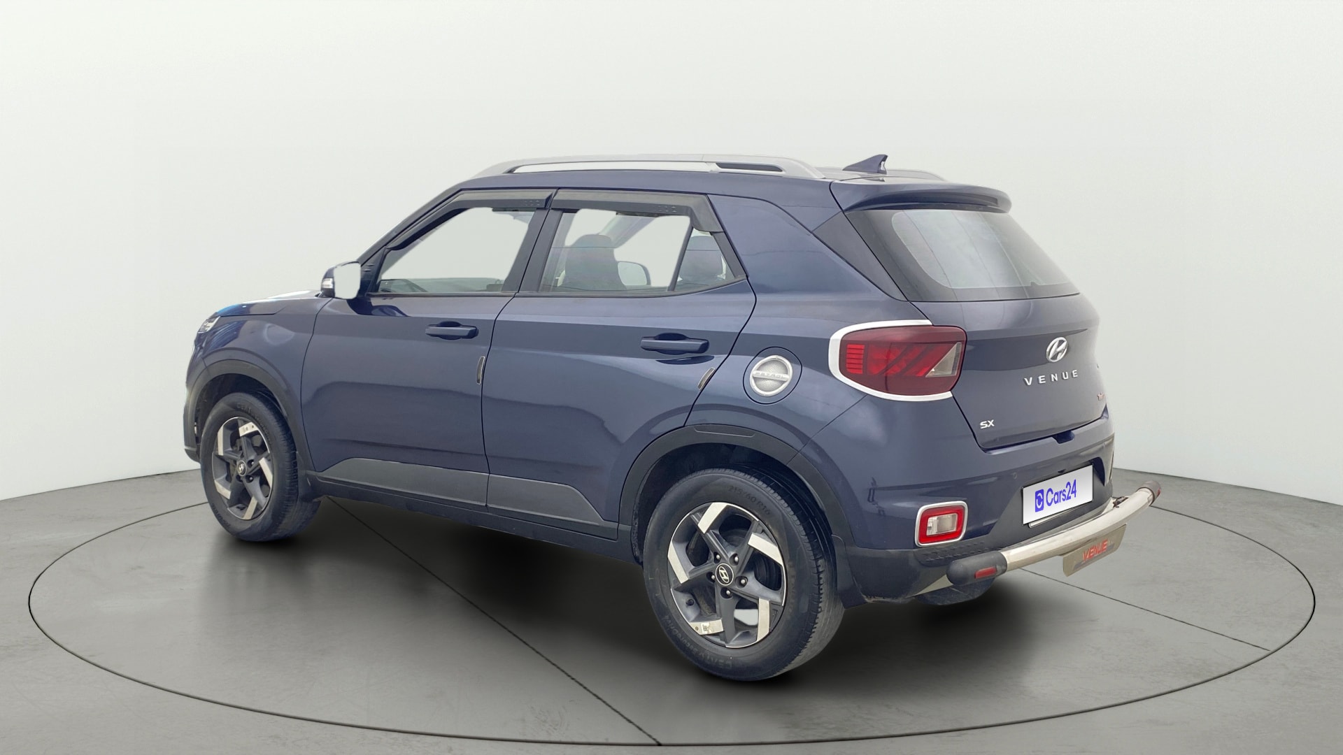 View 2021 Hyundai Venue SX 1.0 iMT Petrol Image 2 Used 2021 Hyundai Venue SX 1.0 iMT Petrol Image 2