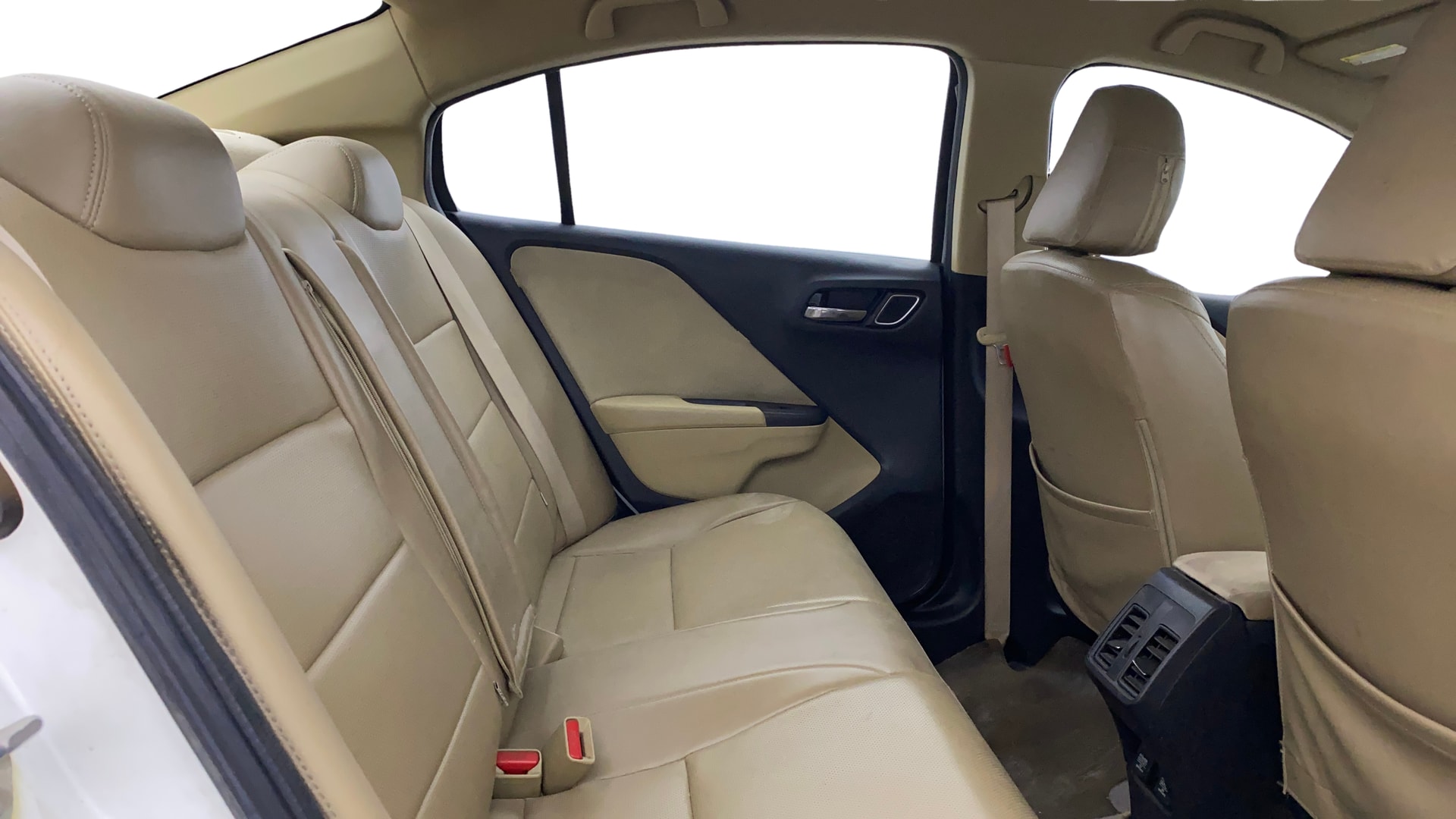 View 2019 Honda City ZX MT Diesel Anniversary Edition Image 35 Used 2019 Honda City ZX MT Diesel Anniversary Edition Image 35