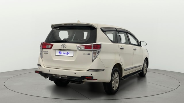 View Toyota Innova Crysta Image 48 Used Toyota Innova Crysta Image 48