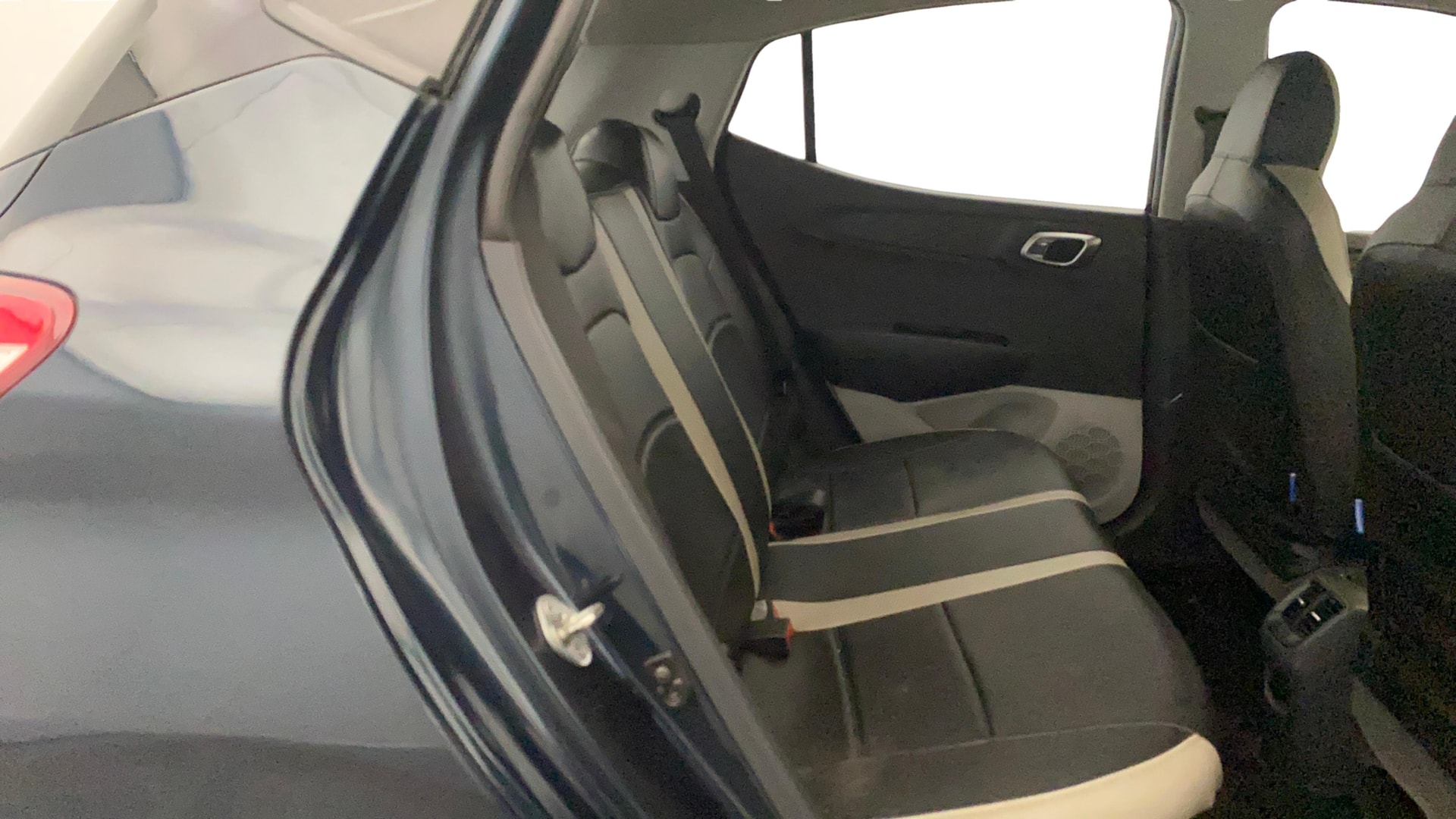 View 2022 Hyundai Grand i10 Nios Sportz Petrol Image 10 Used 2022 Hyundai Grand i10 Nios Sportz Petrol Image 10