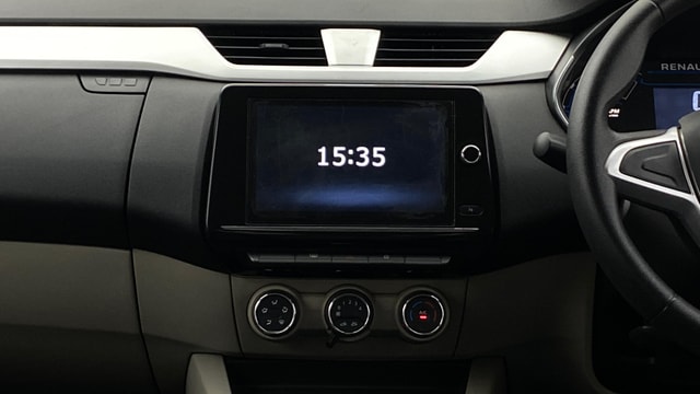 View Renault Triber Image 18 Used Renault Triber Image 18