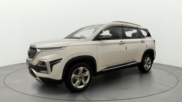 View MG Hector Image 36 Used MG Hector Image 36