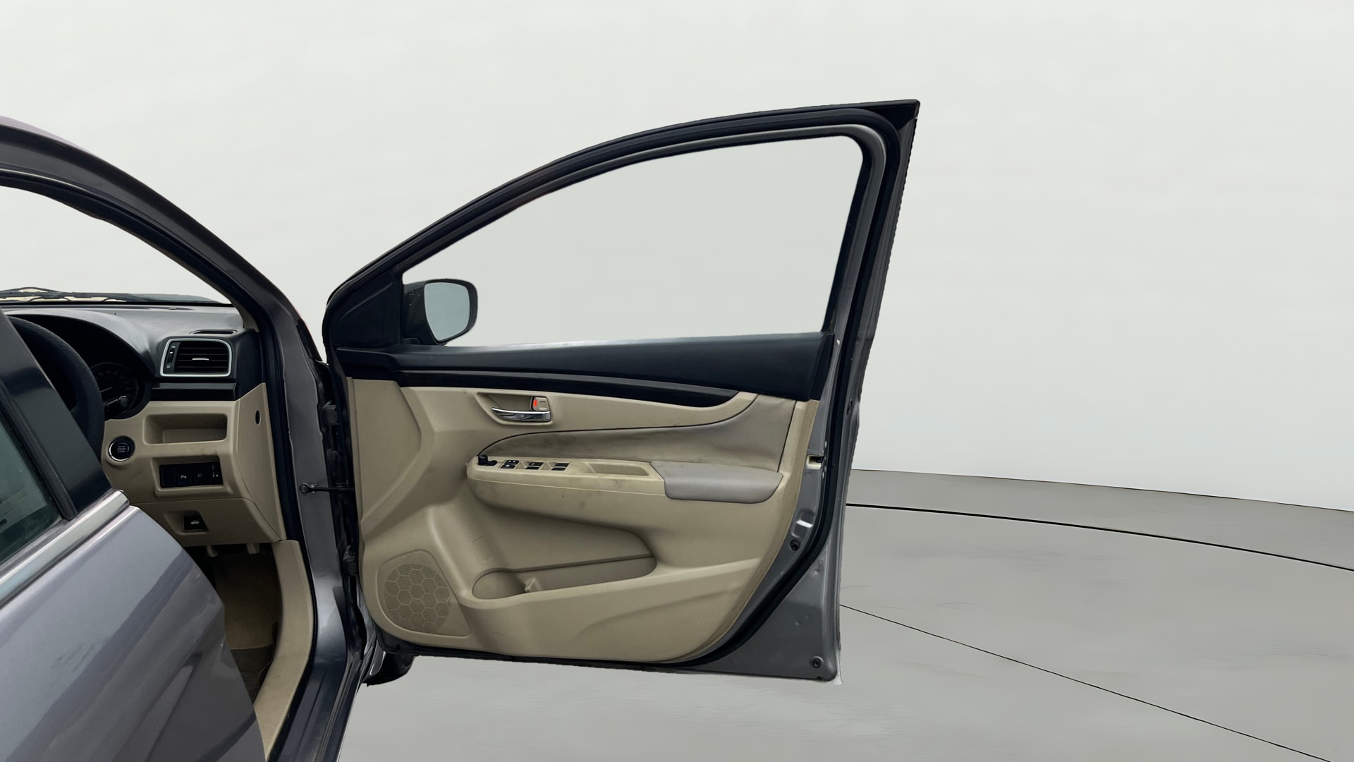 View 2016 Maruti Suzuki 1000 Base Variant Image 45 Used 2016 Maruti Suzuki 1000 Base Variant Image 45