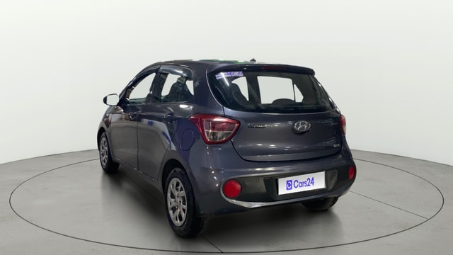 View Hyundai Grand i10 Image 2 Used Hyundai Grand i10 Image 2