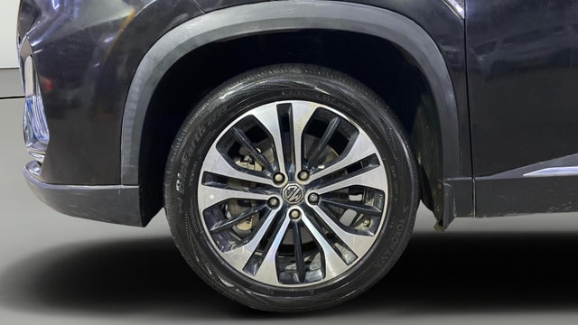 View MG Hector Plus Image 28 Used MG Hector Plus Image 28