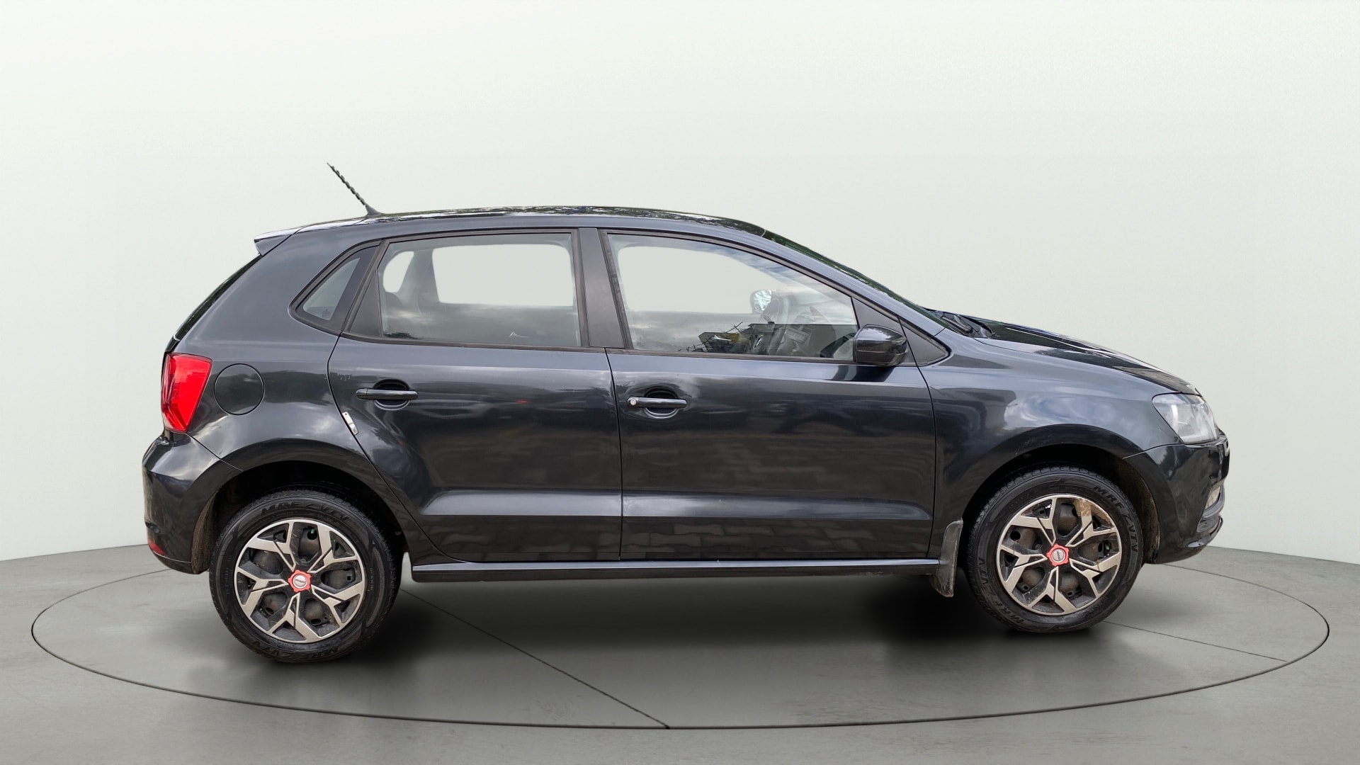 View 2019 Volkswagen Polo 1.0 L MPI Comfortline Petrol BS IV Image 9 Used 2019 Volkswagen Polo 1.0 L MPI Comfortline Petrol BS IV Image 9