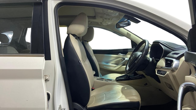 View MG Hector Image 18 Used MG Hector Image 18