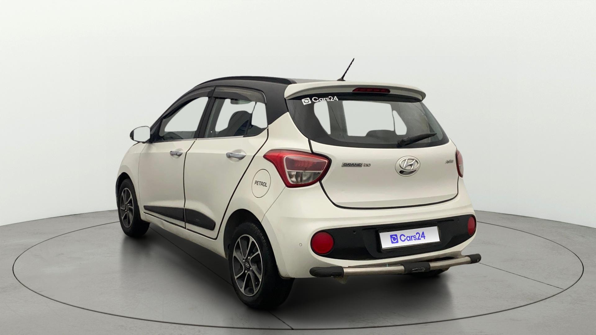 View 2019 Hyundai Grand i10 1.2 Asta Petrol Image 2 Used 2019 Hyundai Grand i10 1.2 Asta Petrol Image 2