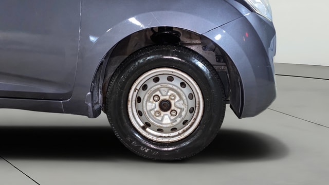 View Hyundai EON Image 39 Used Hyundai EON Image 39