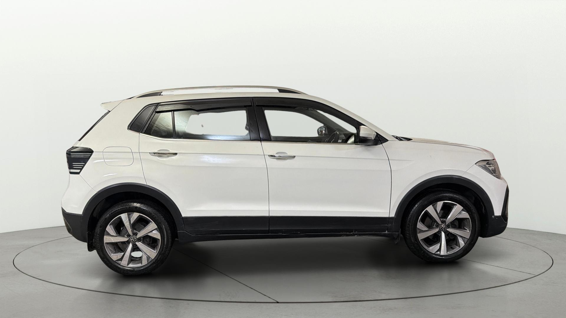 Used 2023 Volkswagen Taigun Used 2023 Volkswagen Taigun