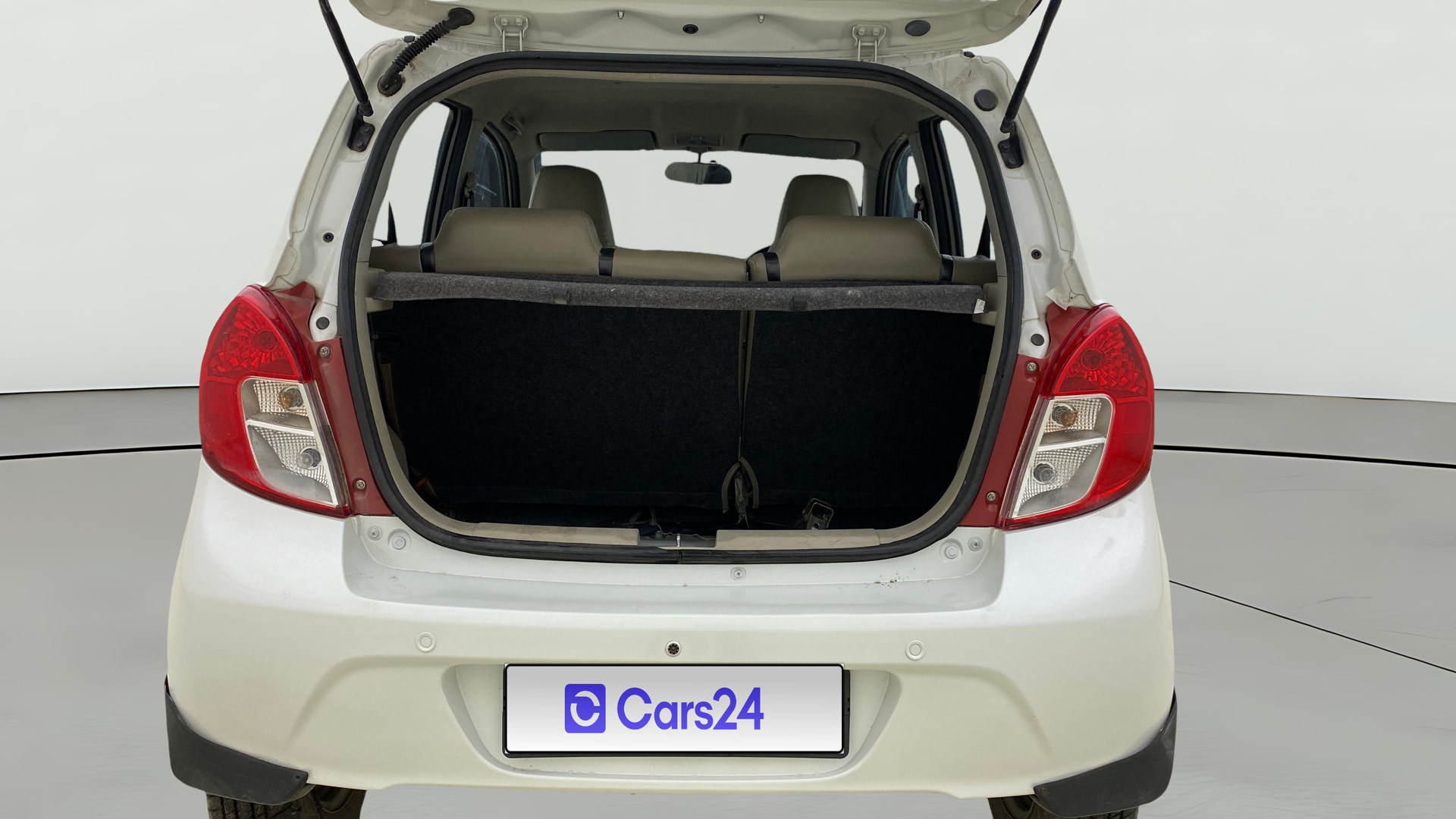 View 2020 Maruti Suzuki 1000 Base Variant Image 37 Used 2020 Maruti Suzuki 1000 Base Variant Image 37