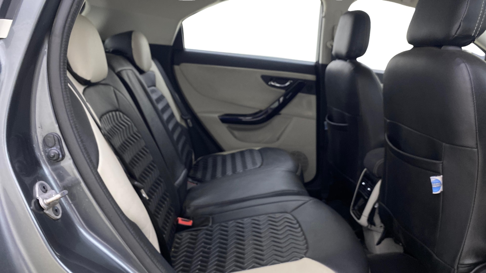 View 2023 Tata Nexon Revotron XE Image 37 Used 2023 Tata Nexon Revotron XE Image 37