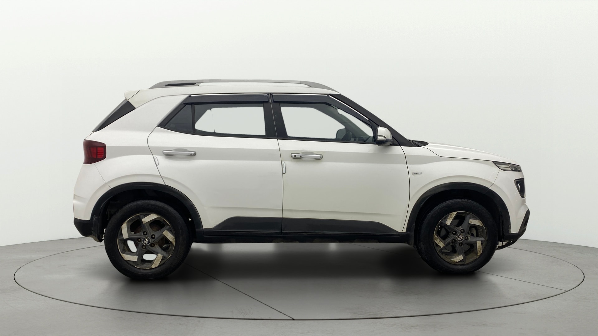 View 2019 Hyundai Venue SX Plus 1.0 Petrol AT Image 9 Used 2019 Hyundai Venue SX Plus 1.0 Petrol AT Image 9