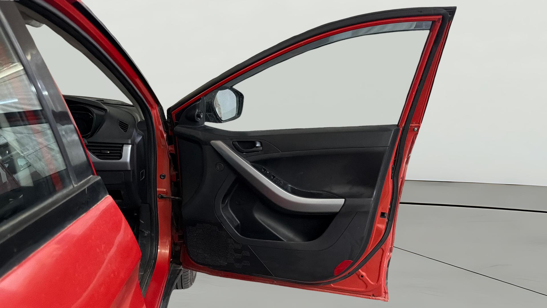 View 2020 Tata Nexon Revotron XM Image 43 Used 2020 Tata Nexon Revotron XM Image 43