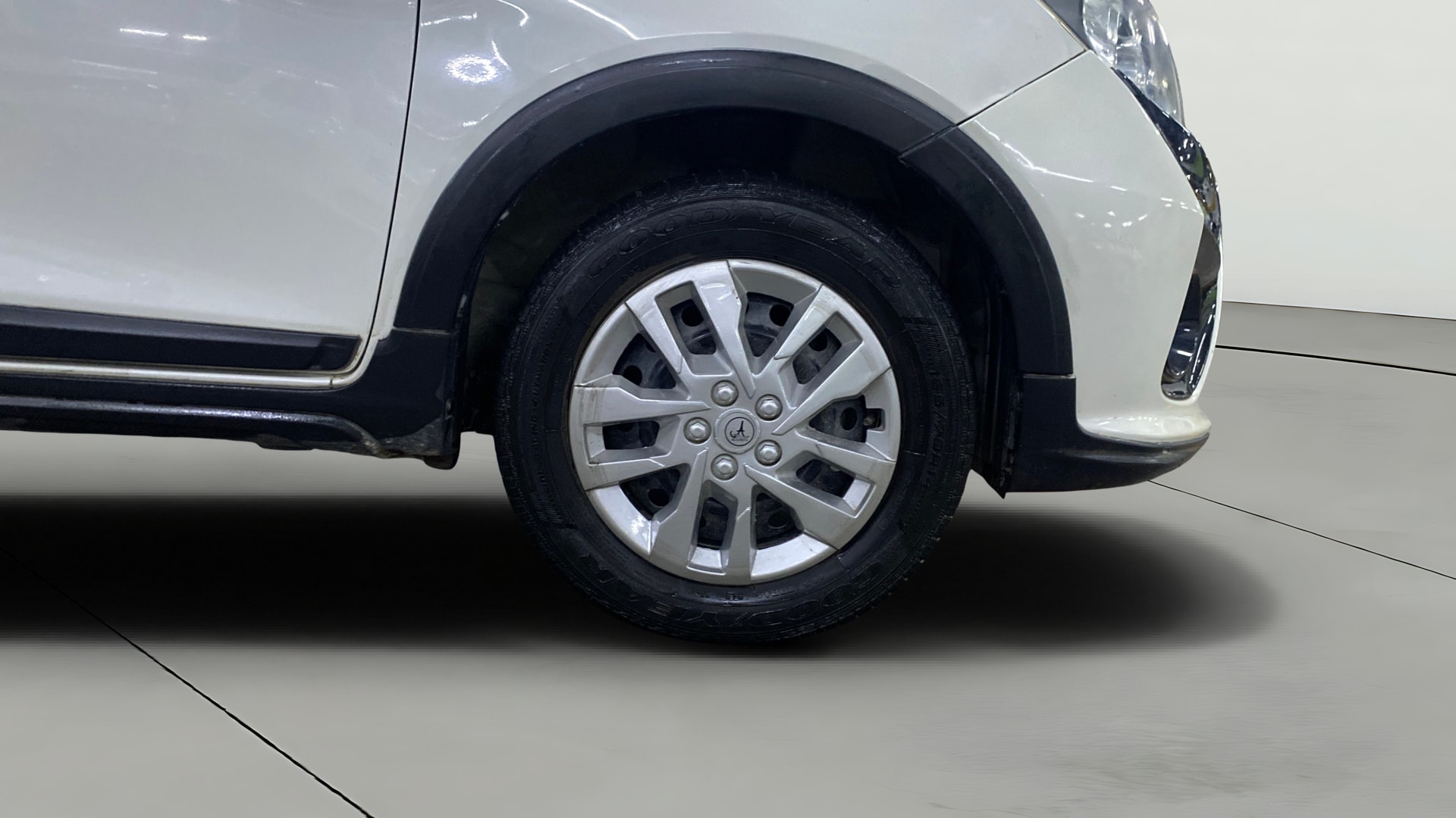 View 2018 Maruti Suzuki 1000 Base Variant Image 41 Used 2018 Maruti Suzuki 1000 Base Variant Image 41