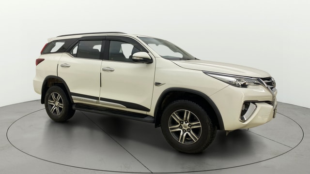 View Toyota Fortuner Image 24 Used Toyota Fortuner Image 24