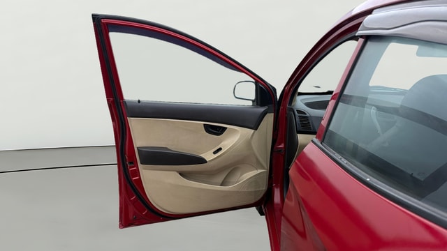 View Hyundai EON Image 30 Used Hyundai EON Image 30