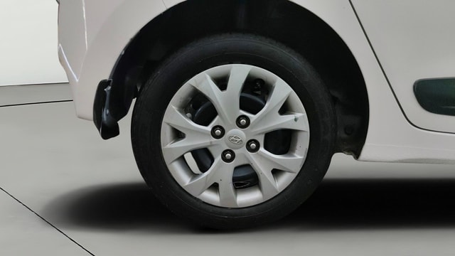 View Hyundai Grand i10 Image 23 Used Hyundai Grand i10 Image 23