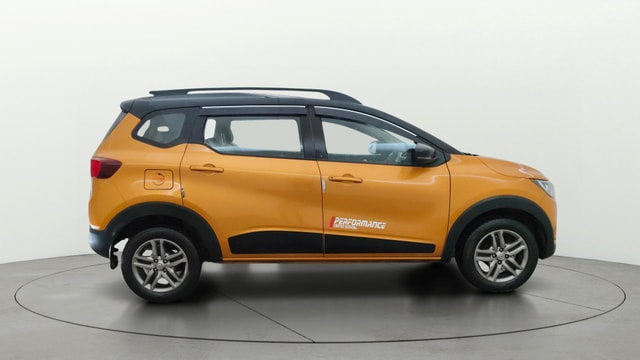 View Renault Triber Image 8 Used Renault Triber Image 8