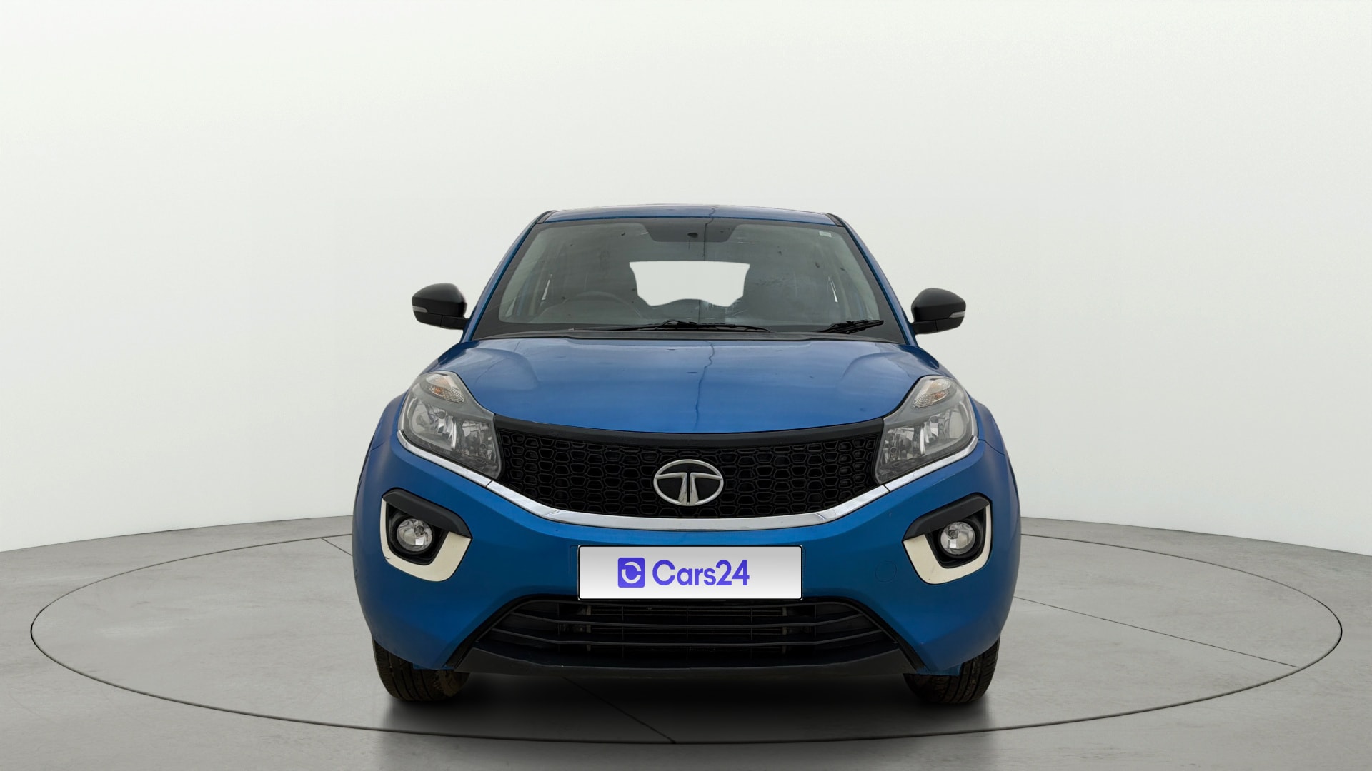 Used 2018 Tata Nexon Used 2018 Tata Nexon