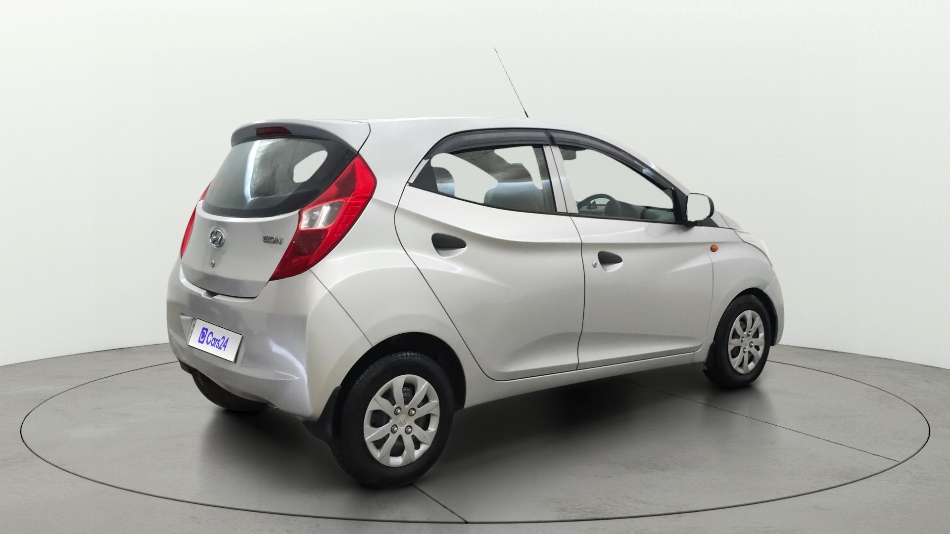 View 2017 Hyundai EON Magna Plus Image 41 Used 2017 Hyundai EON Magna Plus Image 41