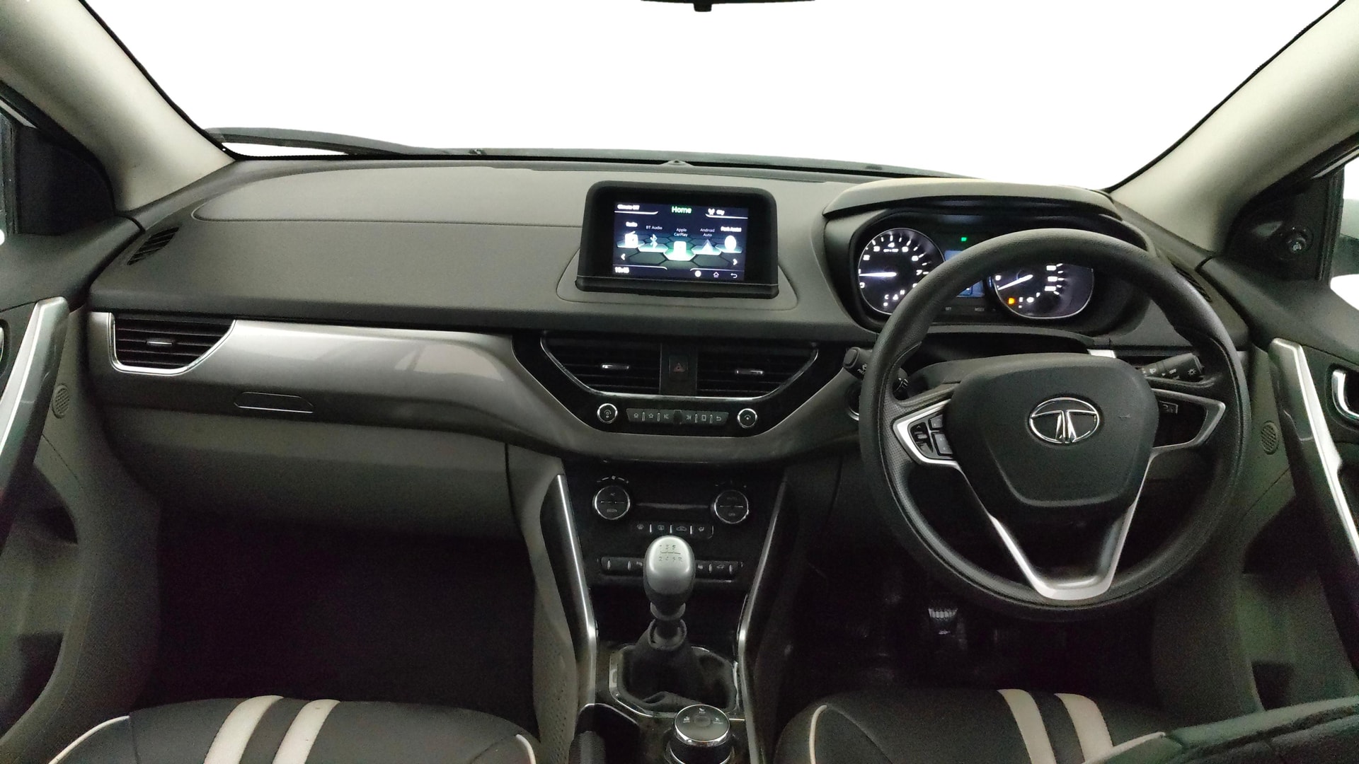View 2018 Tata Nexon Revotron XE Image 15 Used 2018 Tata Nexon Revotron XE Image 15