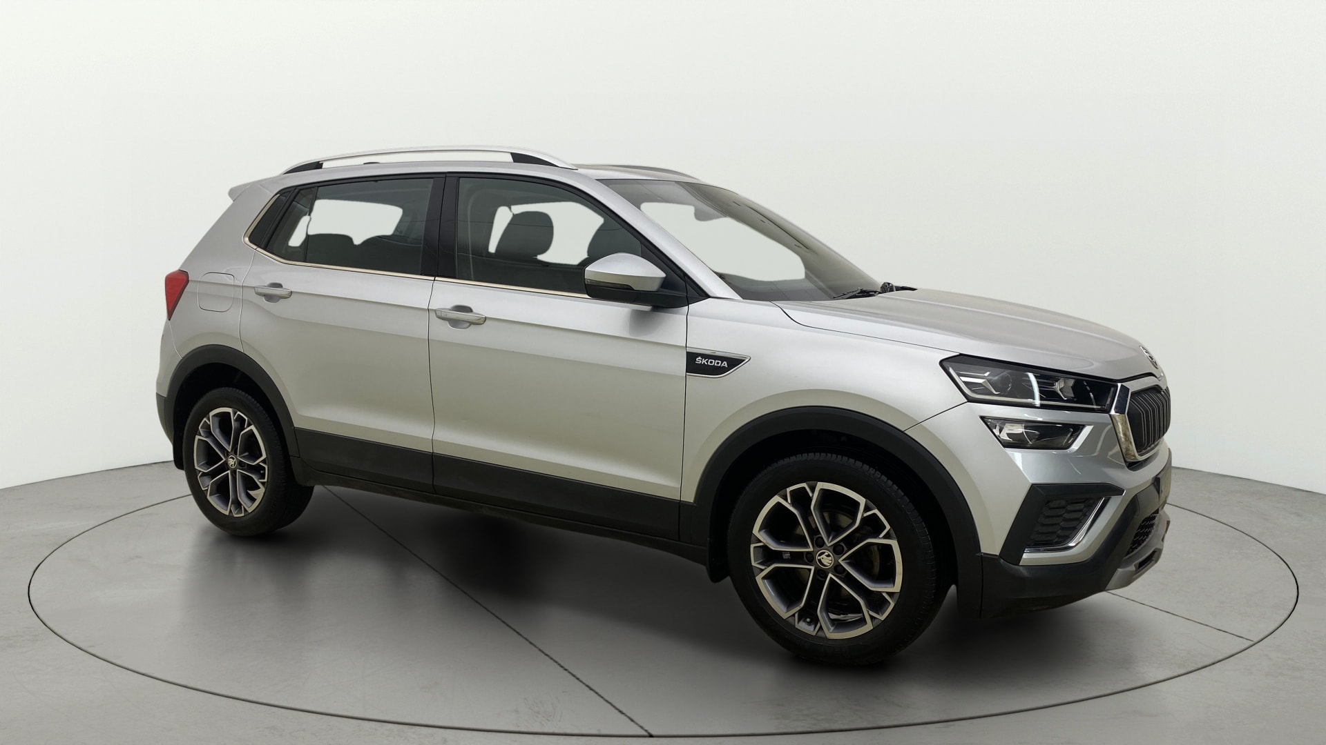 View 2022 Skoda Kushaq Style 1.0 TSI AT - 6 Airbags Image 14 Used 2022 Skoda Kushaq Style 1.0 TSI AT - 6 Airbags Image 14