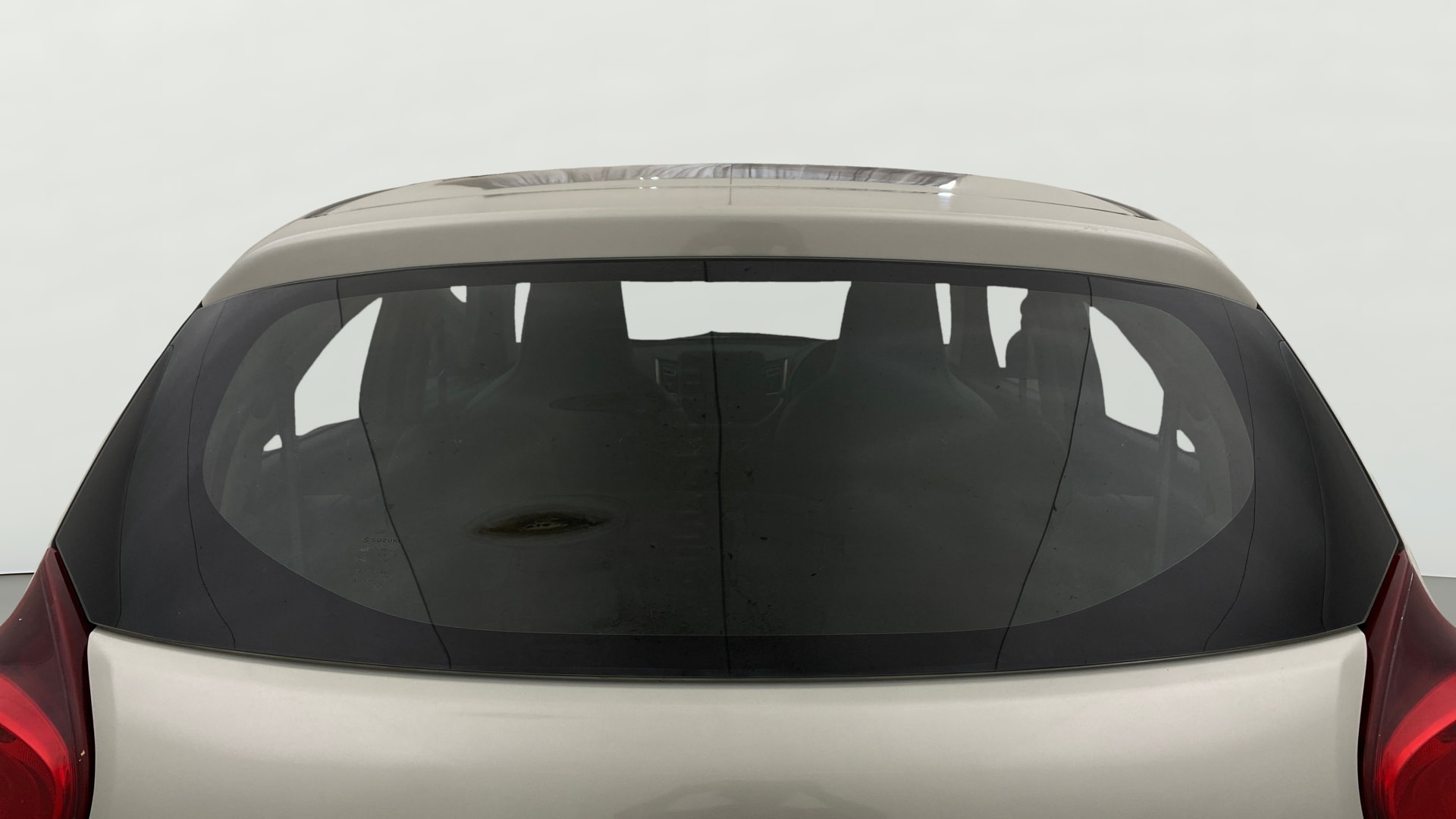 View 2022 Maruti Suzuki 1000 Base Variant Image 4 Used 2022 Maruti Suzuki 1000 Base Variant Image 4