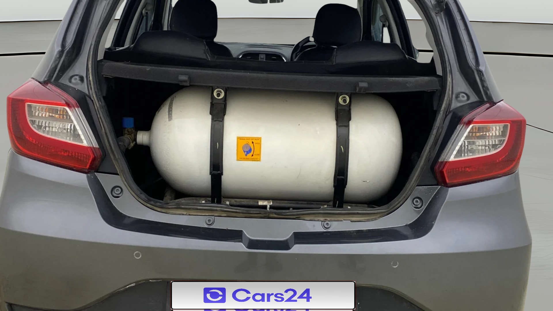 Used 2023 Tata Tiago Used 2023 Tata Tiago