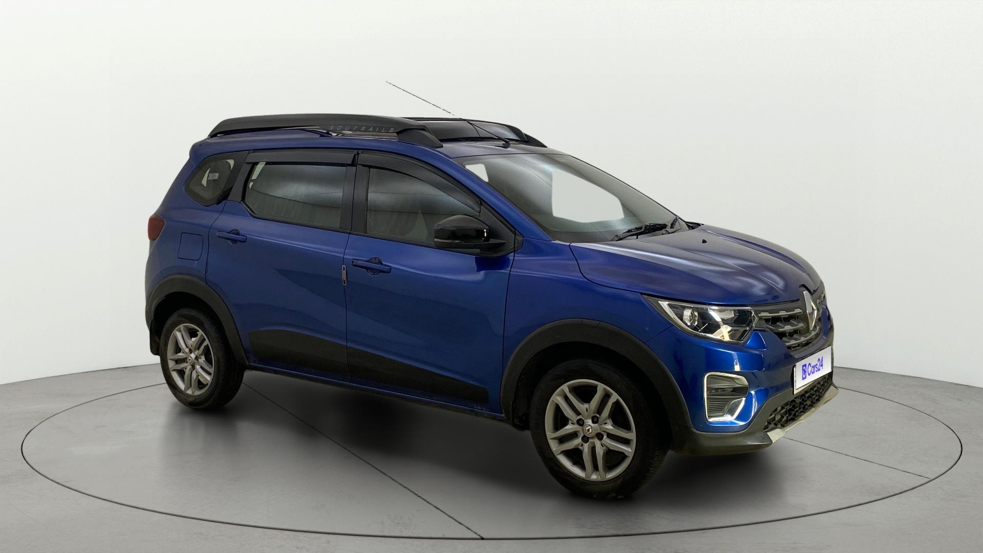 View 2022 Renault Triber RXZ AMT Image 22 Used 2022 Renault Triber RXZ AMT Image 22