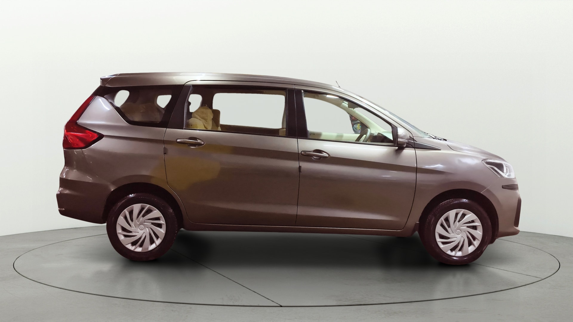 View 2022 Maruti Suzuki 1000 Base Variant Image 27 Used 2022 Maruti Suzuki 1000 Base Variant Image 27